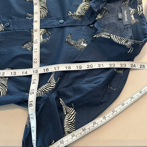 Modcloth Zebra A New Classic Button Up Top Womans Small Novelty Career Work - Picture 10 of 10